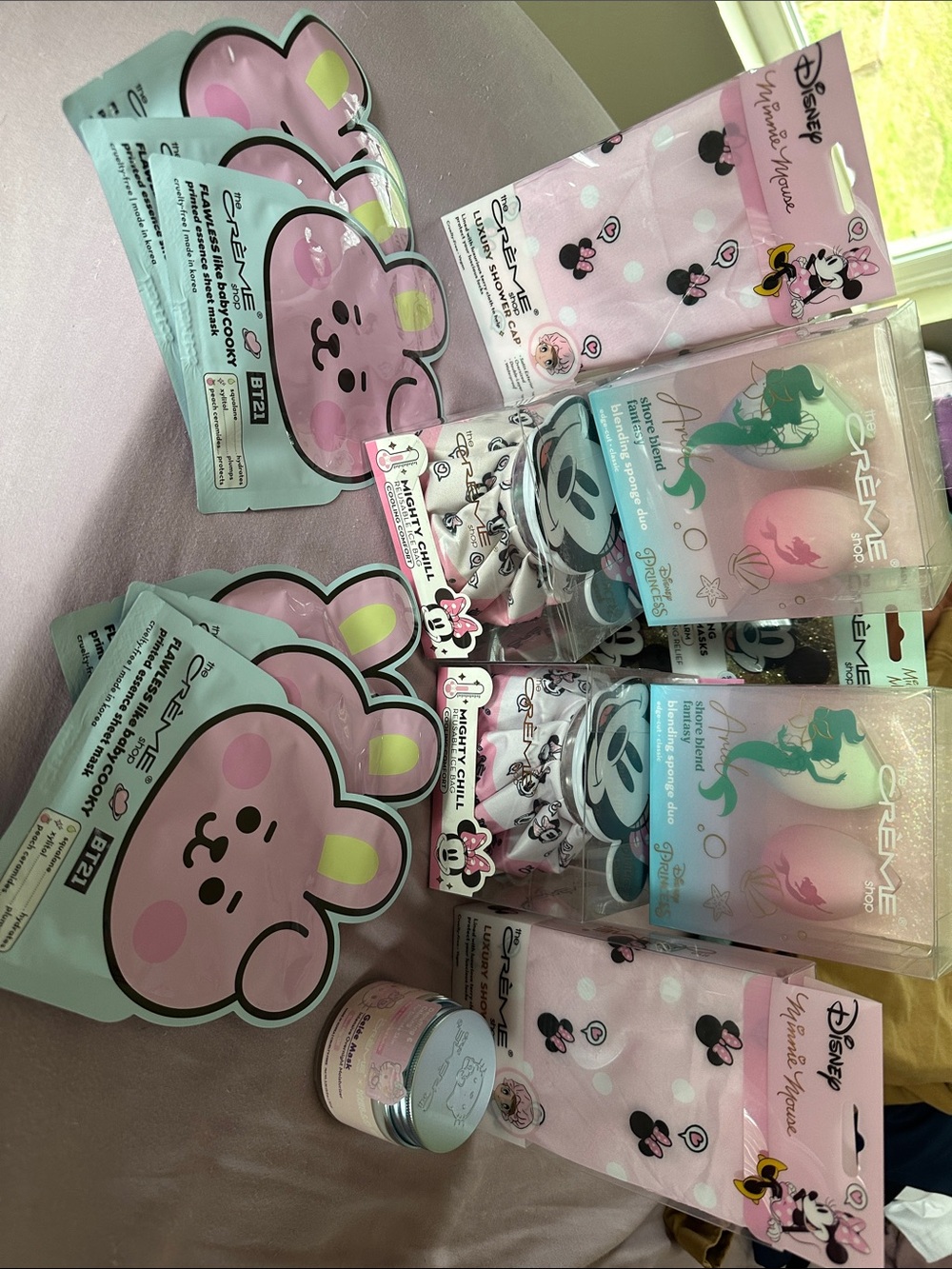 Disney x Creyme Beauty Skincare & Plush Face Masks - Pink